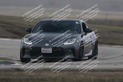 media/Nov-28-2025-Speed SF (Fri) [[b9fcb3577c]]/Red and Gold/Session 3 (Outside GrapevineGold/